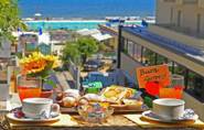 hotel riccione colazione inclusa