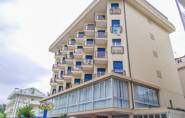 hotel delfino riccione